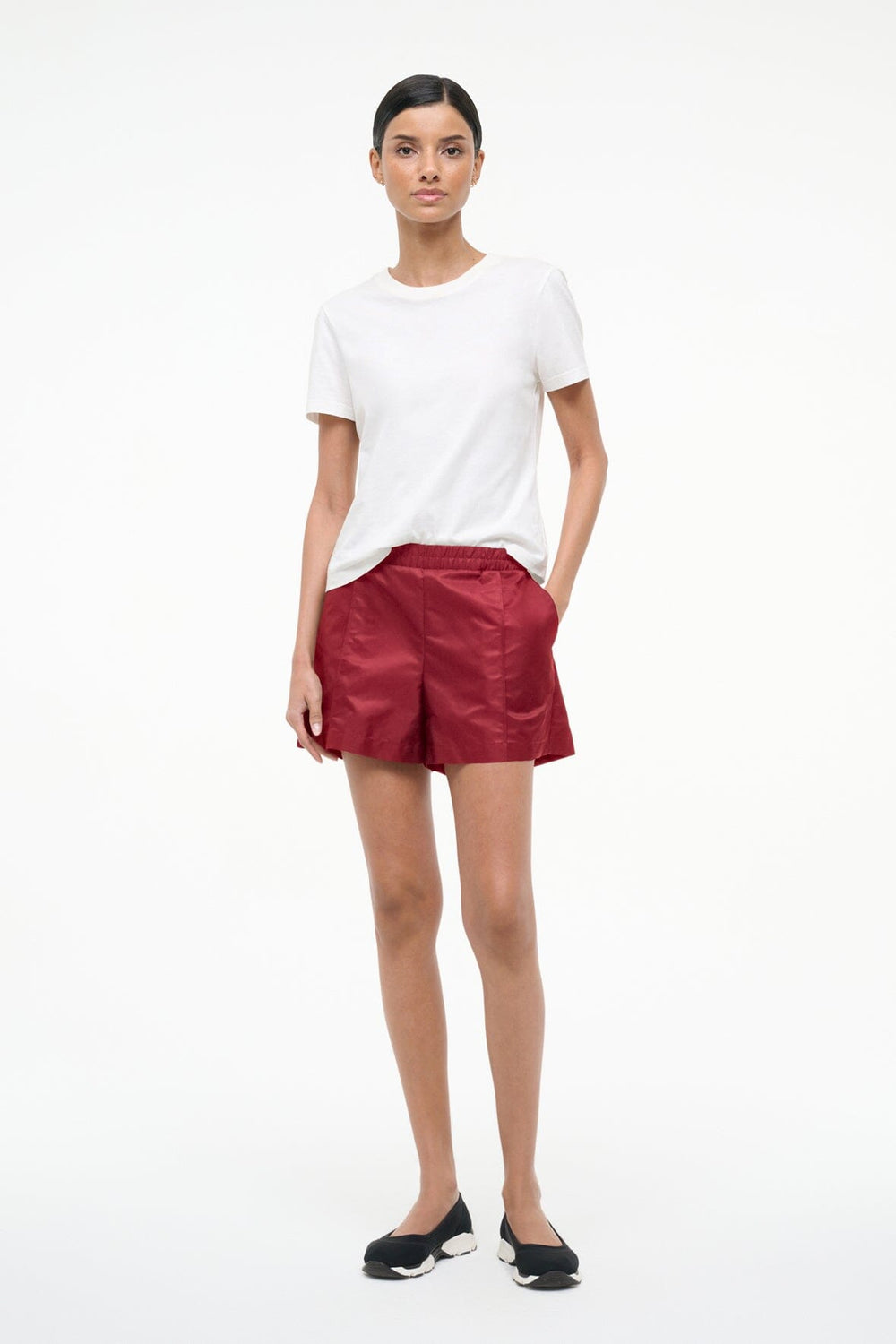 TAURUS SHORT DEEP RED - STAUD near me