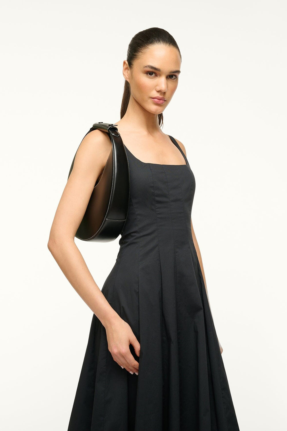 MOON BAG BLACK - STAUD near me