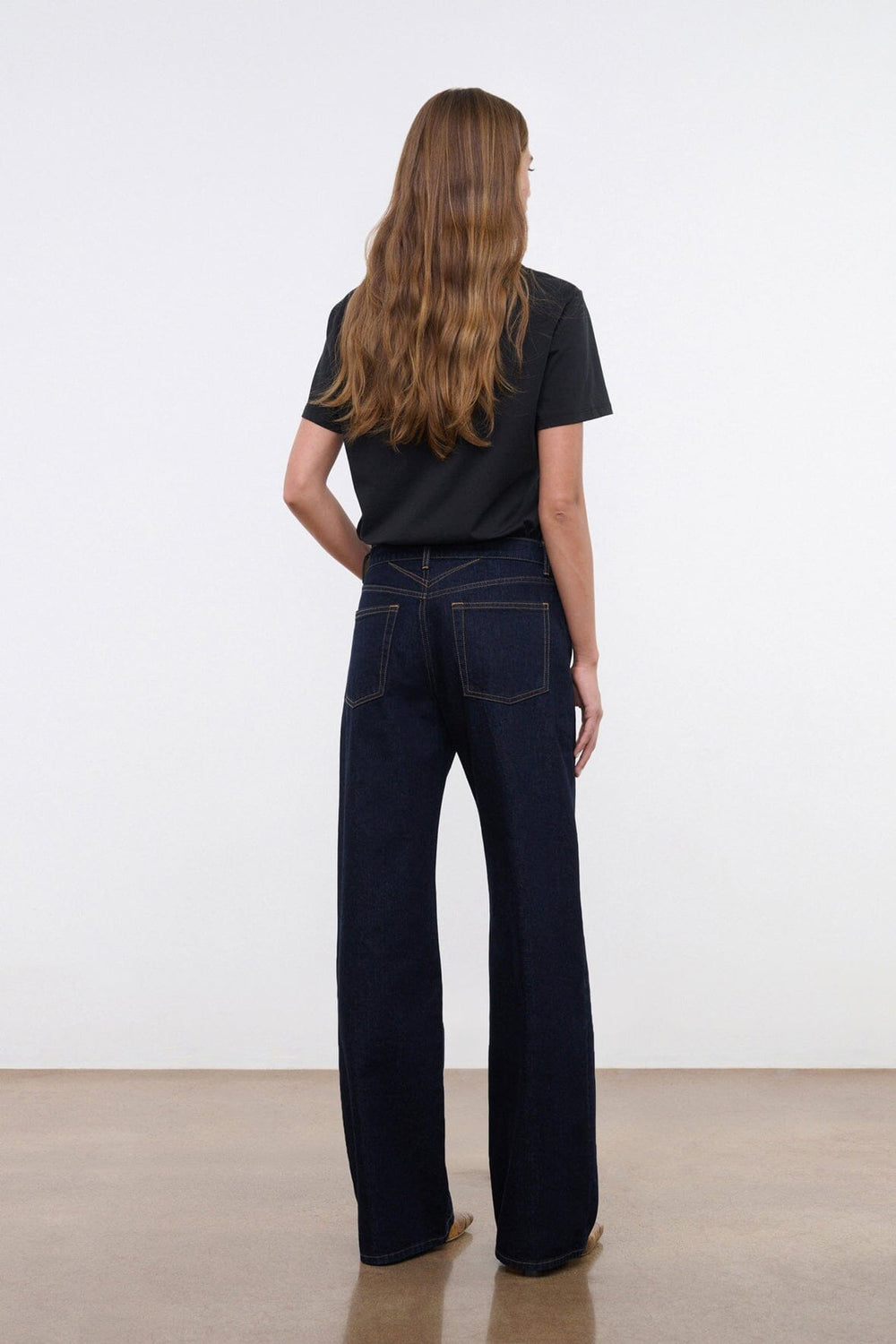 CREW NECK T SHIRT BLACK - STAUD outlet