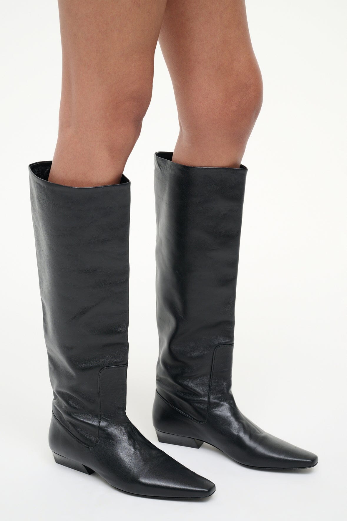 WALLY FLAT BOOT BLACK - STAUD near me