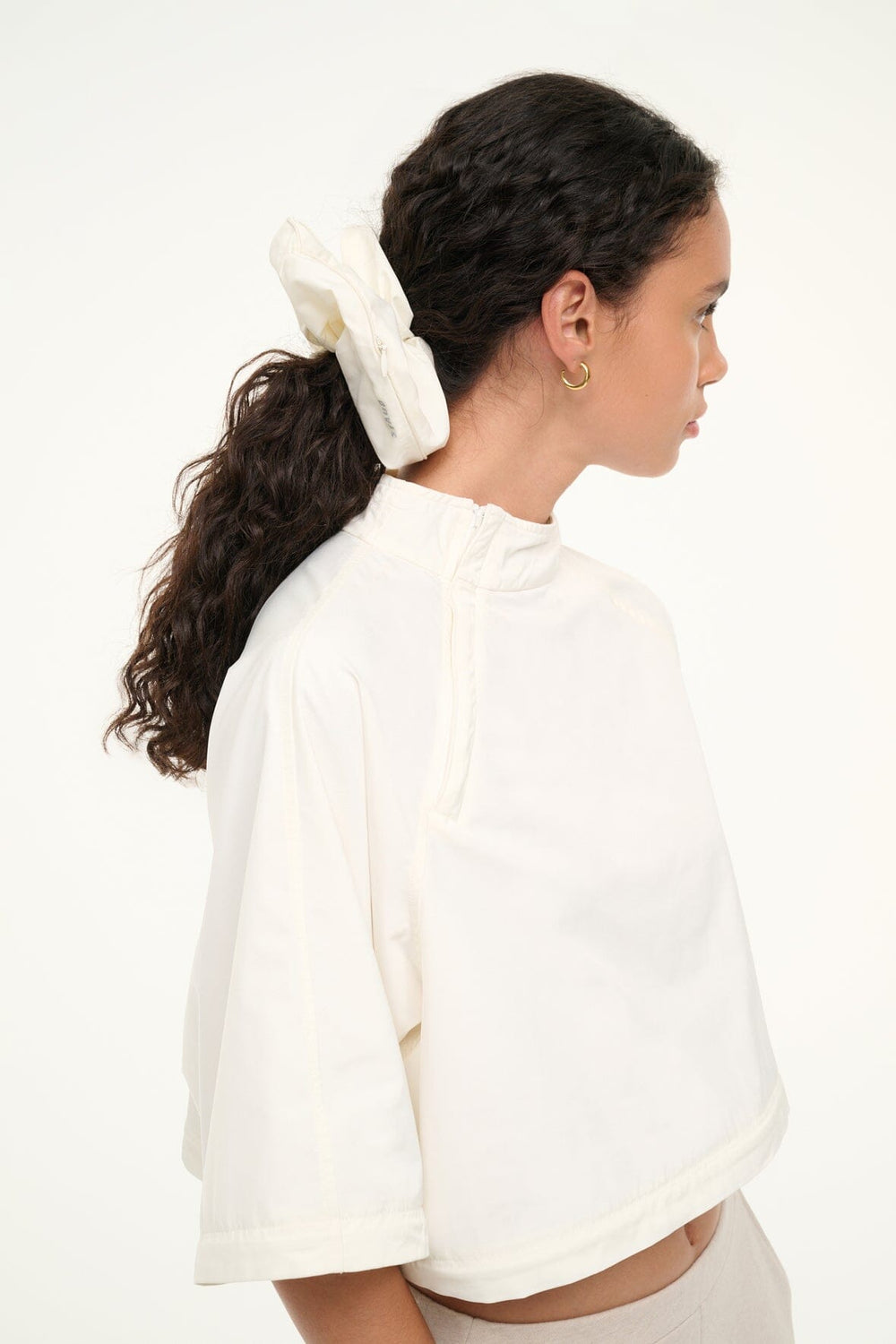 GORGE SCRUNCHIE IVORY - STAUD sale