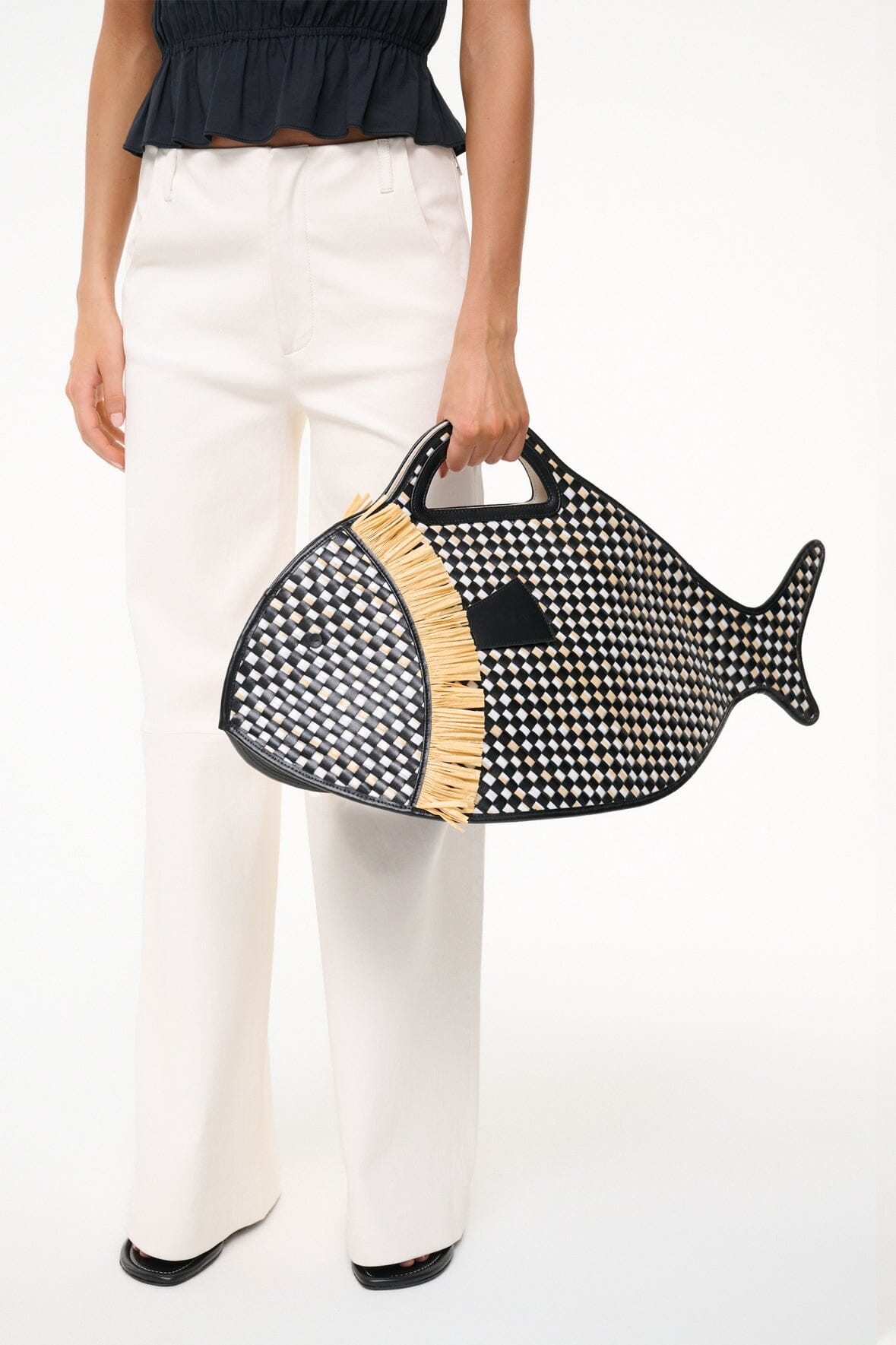 CLEO FISH BASKET TOTE BLACK/NATURAL - STAUD US