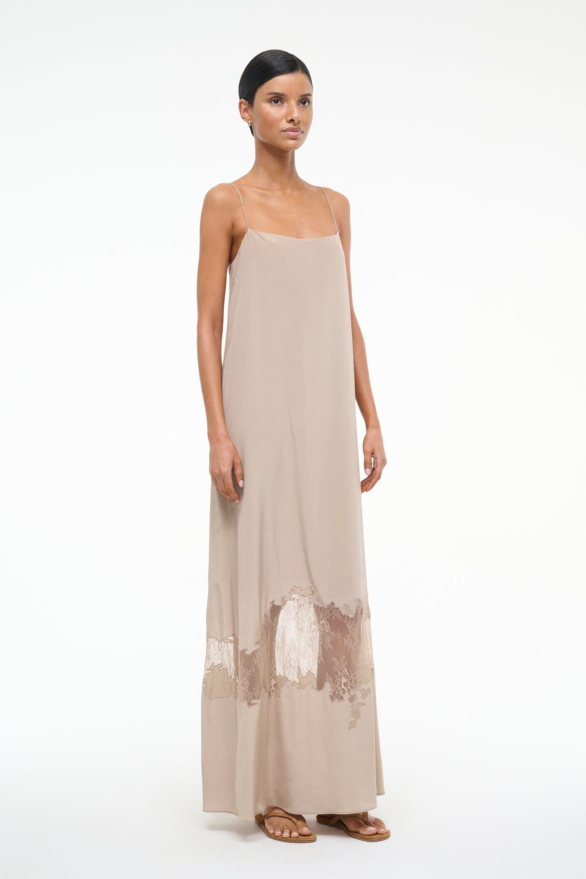DELFINA SILK DRESS DUNE - STAUD US