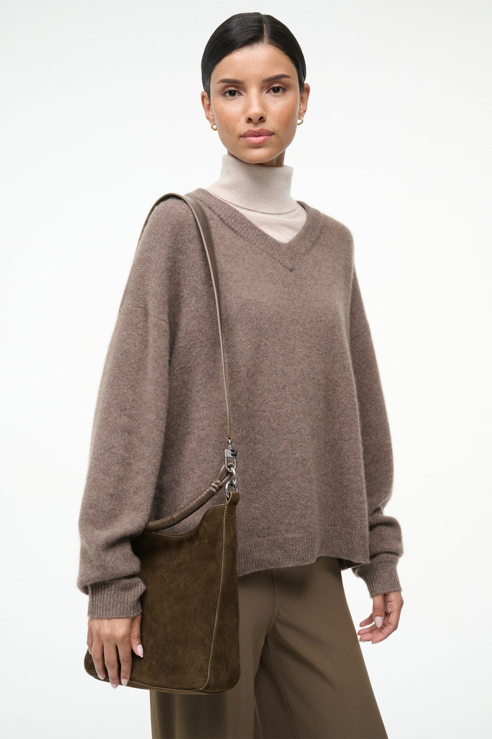 MEL SHOULDER BAG TRUFFLE SUEDE - STAUD online