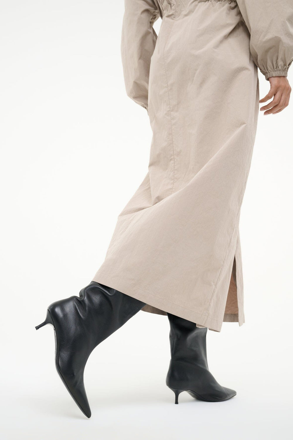 SEBASTIAN KITTEN HEEL BOOT BLACK - STAUD outlet