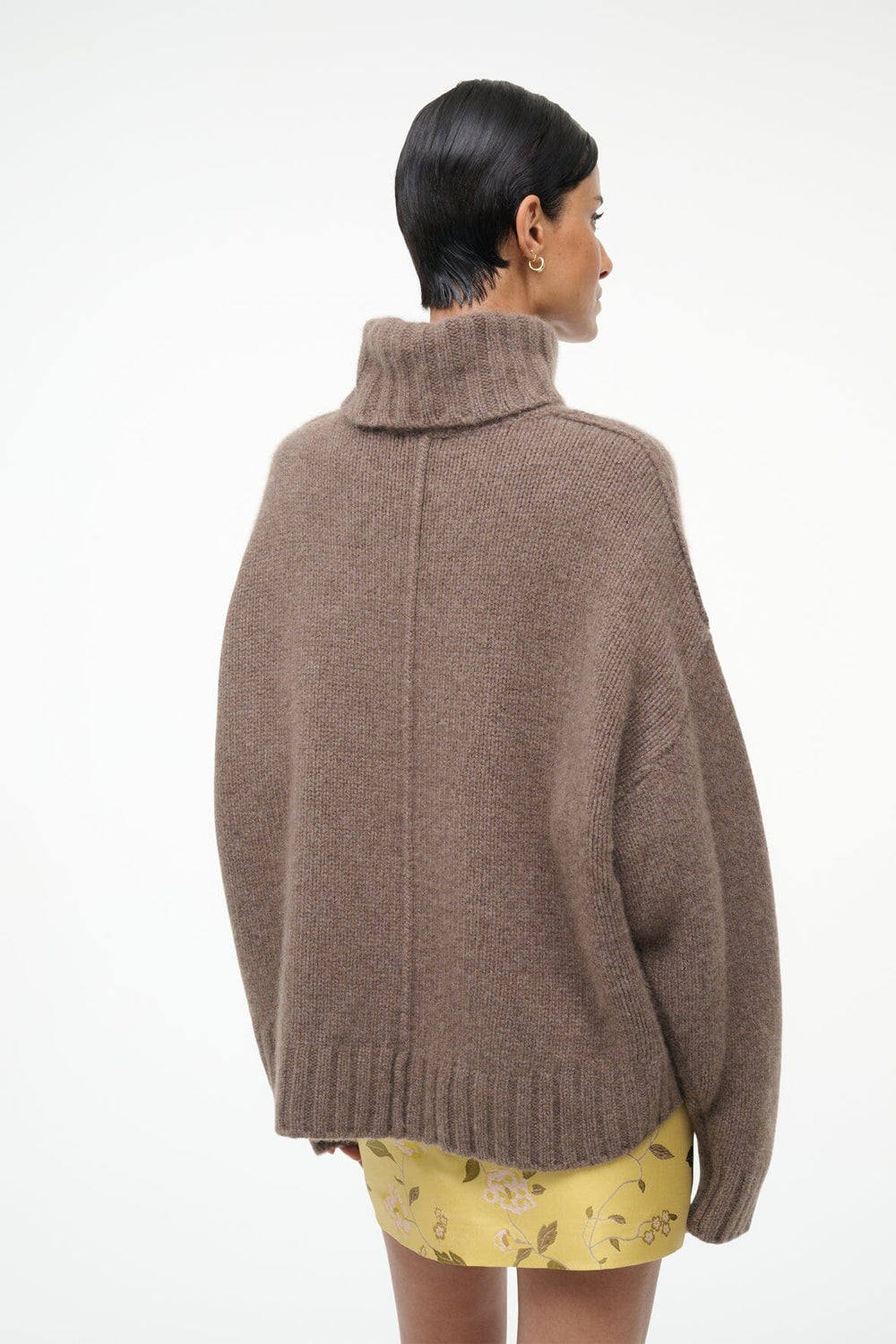 BETSY CASHMERE SWEATER TRUFFLE - STAUD near me