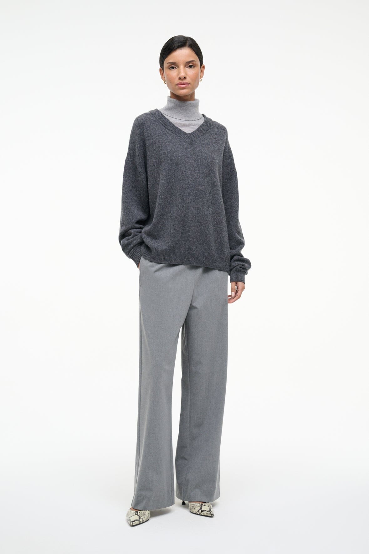 DORIS CASHMERE SWEATER CHARCOAL - STAUD sale