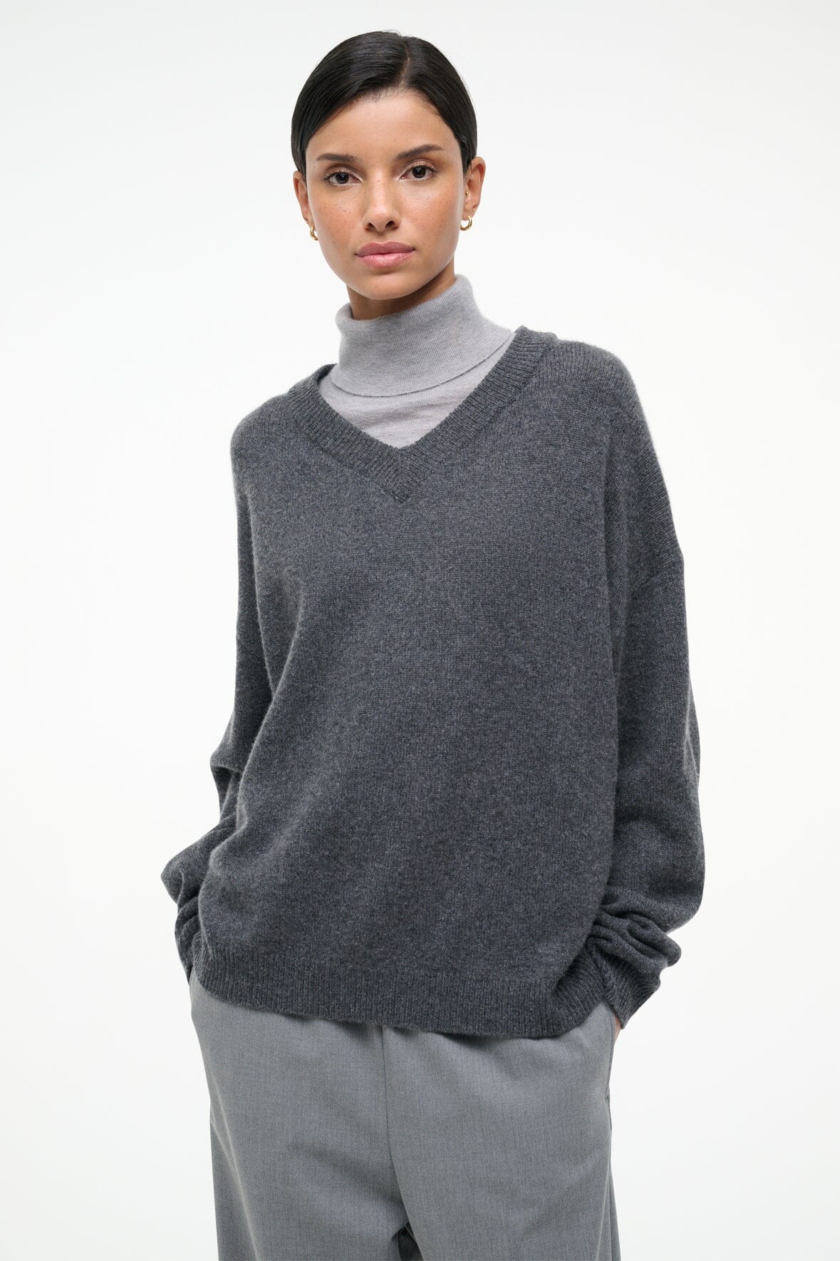 DORIS CASHMERE SWEATER CHARCOAL - STAUD sale