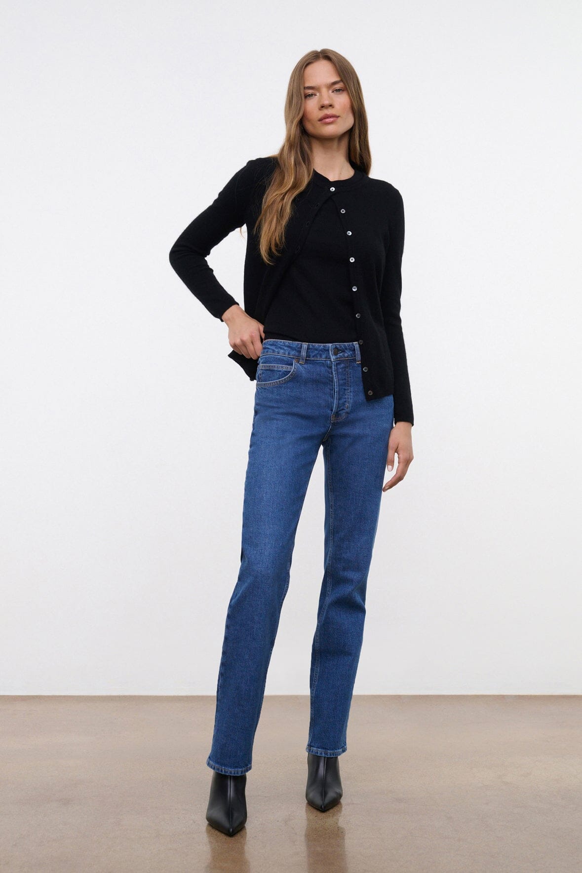 TEDDY STRETCH STRAIGHT JEAN STONE BLUE - STAUD near me