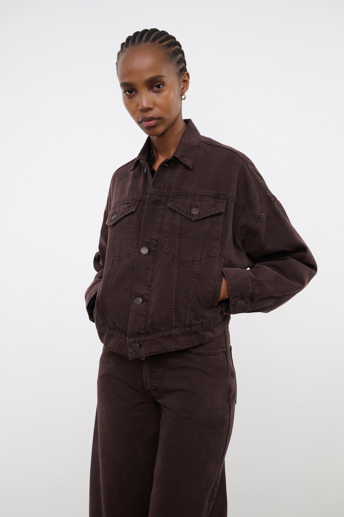 GLEN DENIM JACKET EARTH - STAUD near me